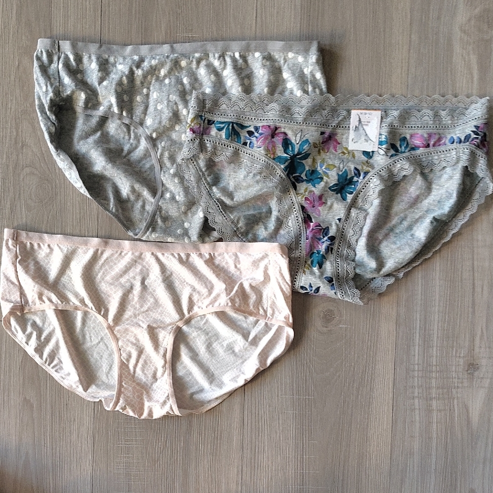 Auden Women's Gray Floral & Polka Dot Cotton Bikini Panty Trio